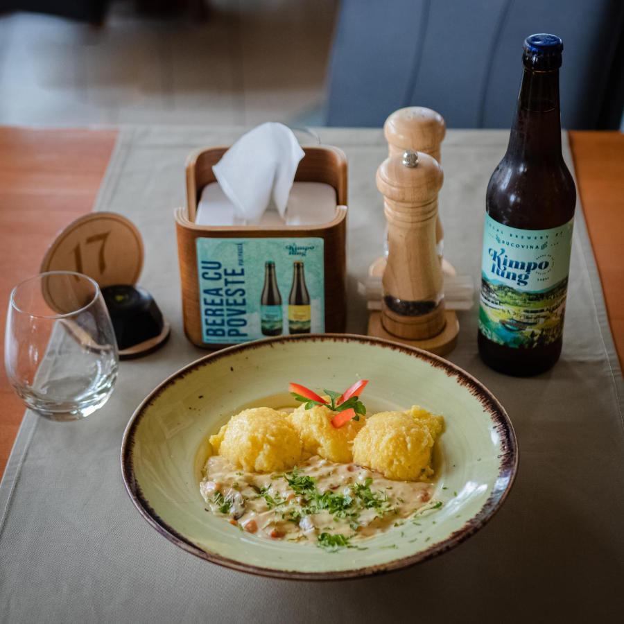 Restaurant Pensiune Bucovina Câmpulung Moldovenesc Exteriör bild